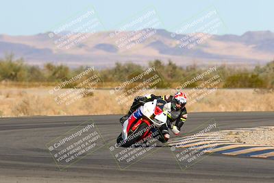 media/Feb-13-2022-SoCal Trackdays (Sun) [[c9210d39ca]]/Turn 4 Tip In (940am)/